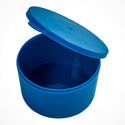 Blue bowl with 4 compartments for food and 1 center cup with lid for sauces. Complete with lid